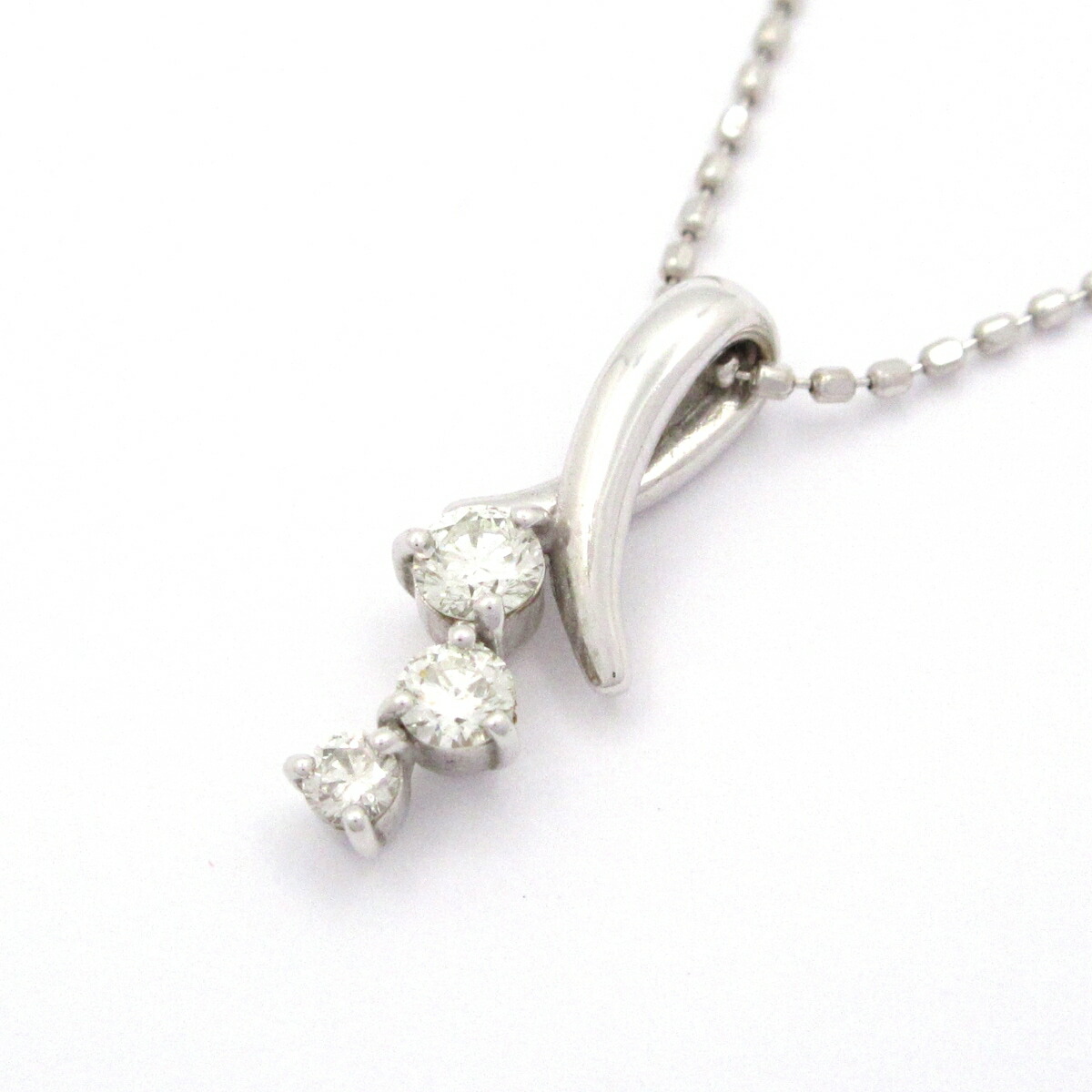 【新着】【中古】4℃(ヨンドシー) ネックレス 3Pダイヤ K18WG×ダイヤモンド