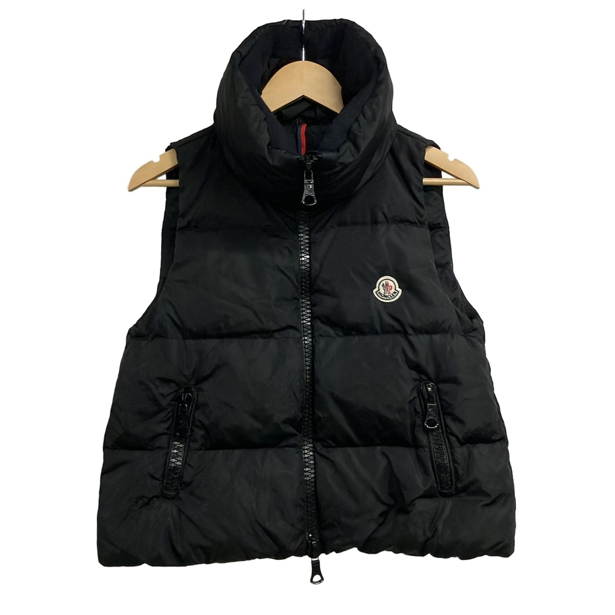 【新着】【中古】MONCLER(モンクレール) PETY(ペティ) ダウンベスト 秋/冬 黒