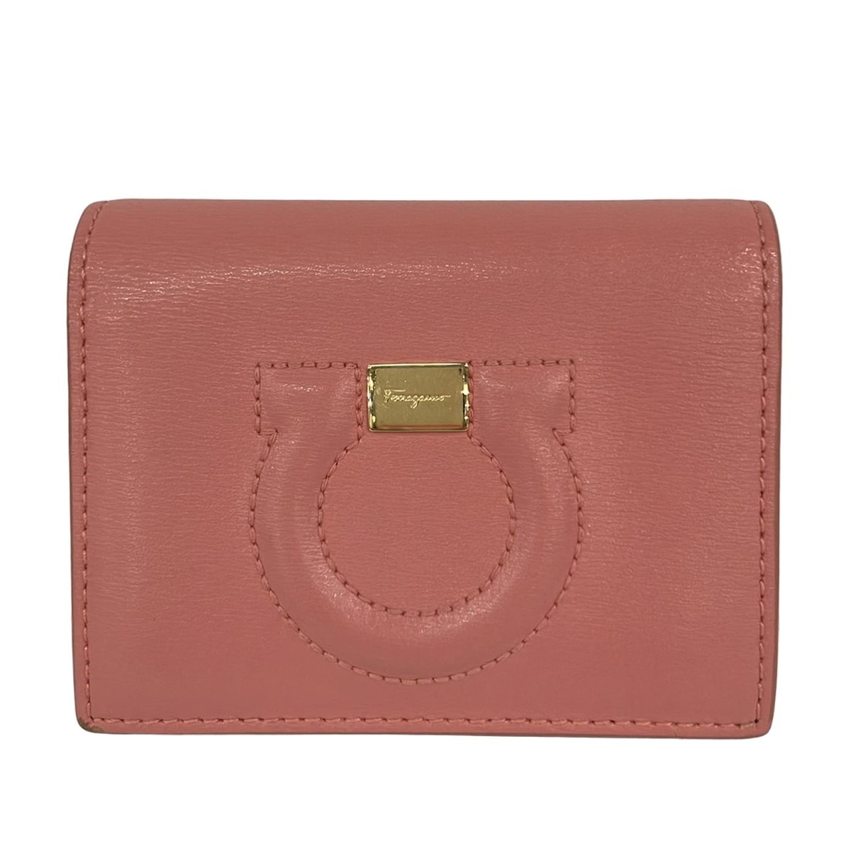 【中古】FERRAGAMO/SalvatoreFerragamo(サルバトーレフェラガモ) ガンチョシティ 2つ折り財布 ガンチーニ ピンク レザー 6,544円