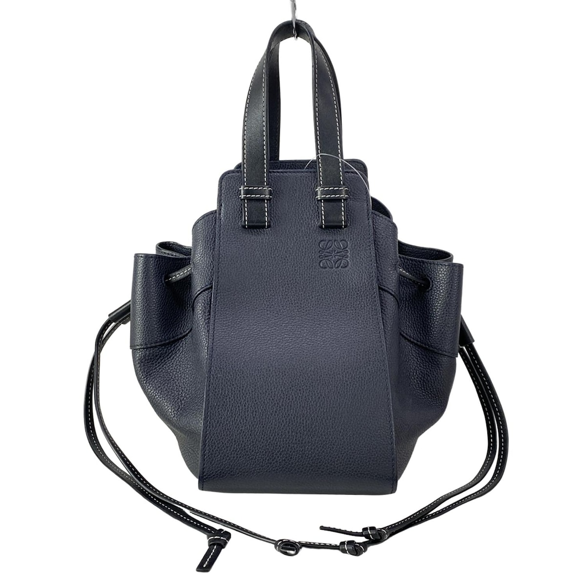 【中古】LOEWE(ロエベ) ハンモックドローストリングバッグスモール ハンドバッグ ネイビー レザー｜ブランディア　店