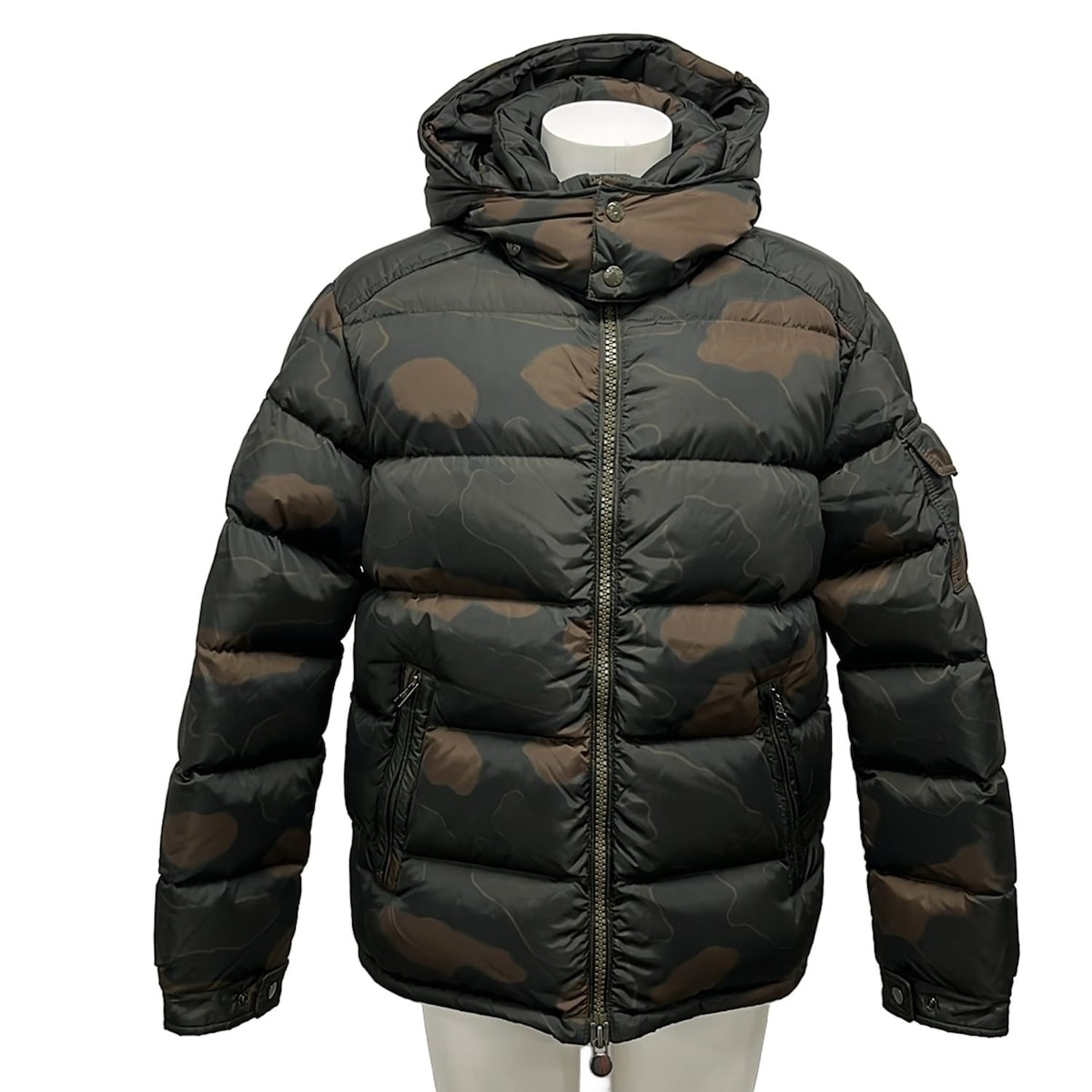 【新着】【中古】MONCLER(モンクレール) MAYA(マヤ) ダウンジャケット 長袖/迷彩柄/フード取り外し可/冬 カーキ×ダークブラウン×黒 ダウン