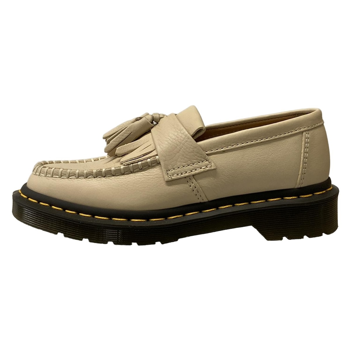 【新着】【中古】Dr.Martens(ドクターマーチン) ローファー タッセル ベージュ レザー 9,128円