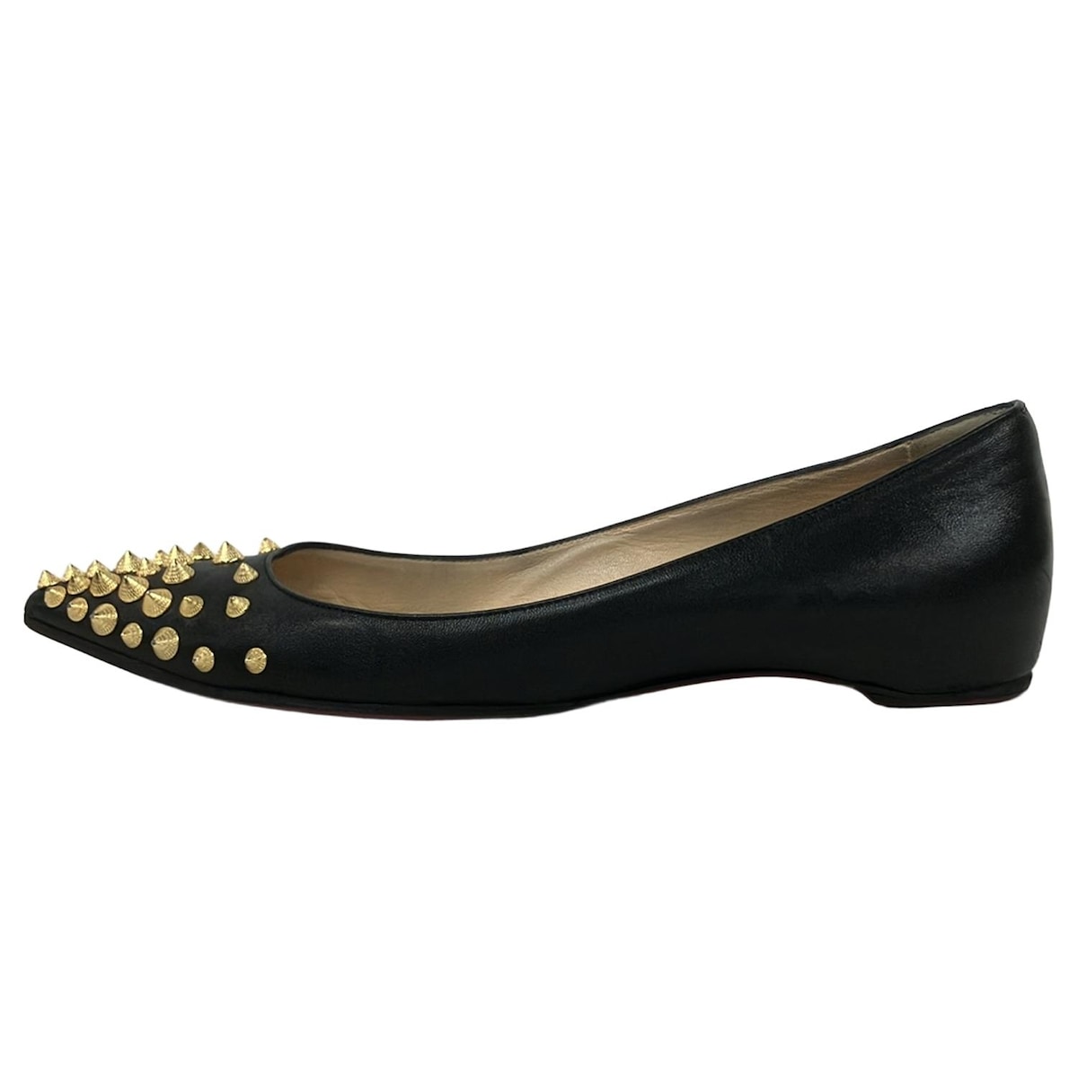 【新着】【中古】CHRISTIAN LOUBOUTIN(クリスチャンルブタン) フラットシューズ スタッズ/アウトソール張替済 黒×ゴールド レザー