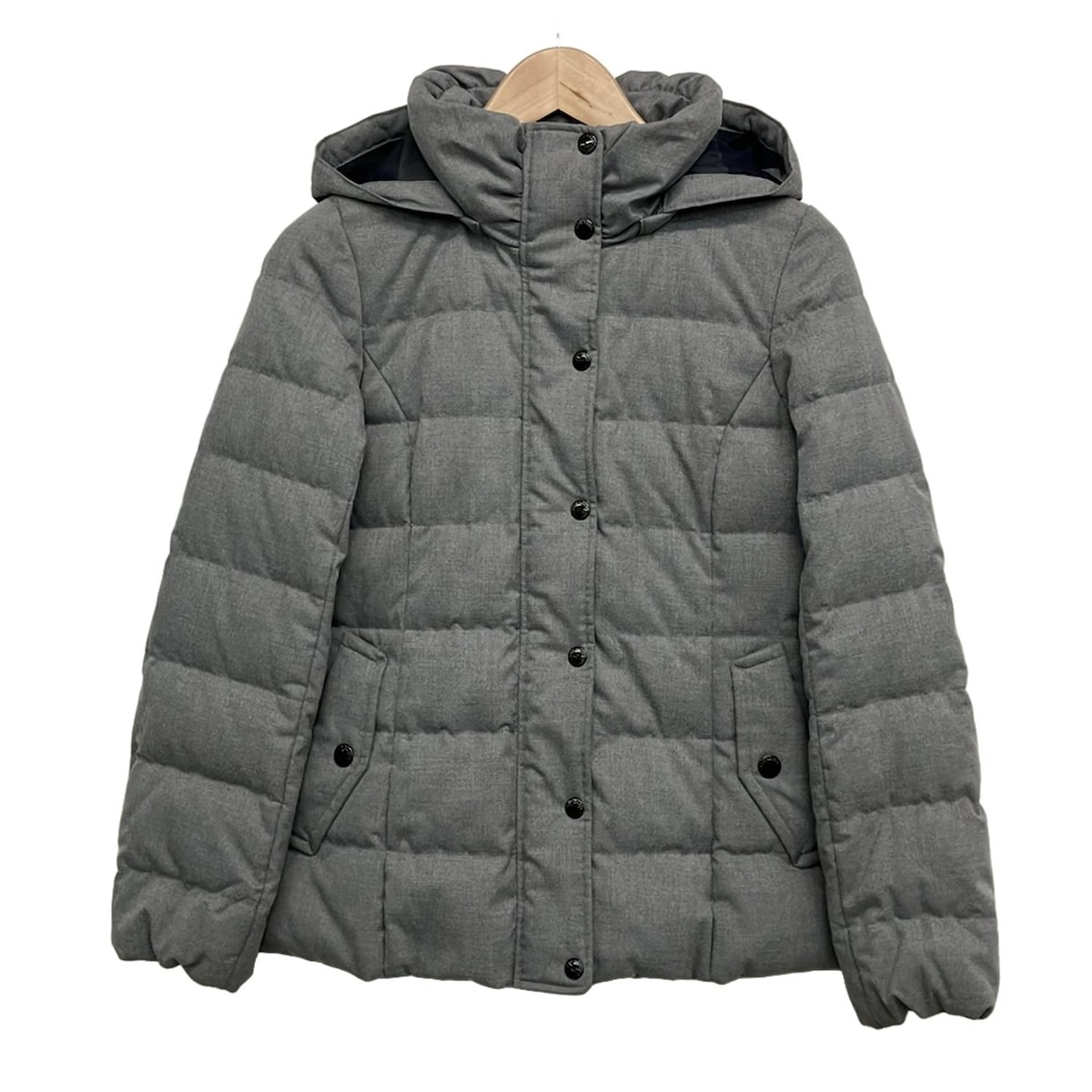 【中古】BLUE LABEL CRESTBRIDGE(ブルーレーベルクレストブリッジ) ダウンジャケット 長袖/ジップアップ/フード着脱可/冬 グレー