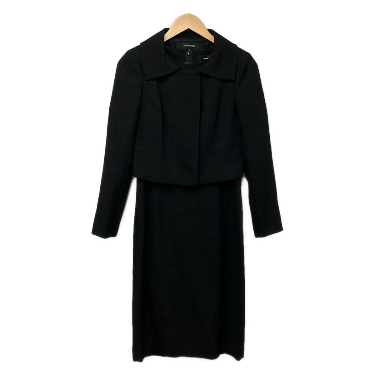 【新着】【中古】pierre cardin(ピエールカルダン) ワンピーススーツ 黒