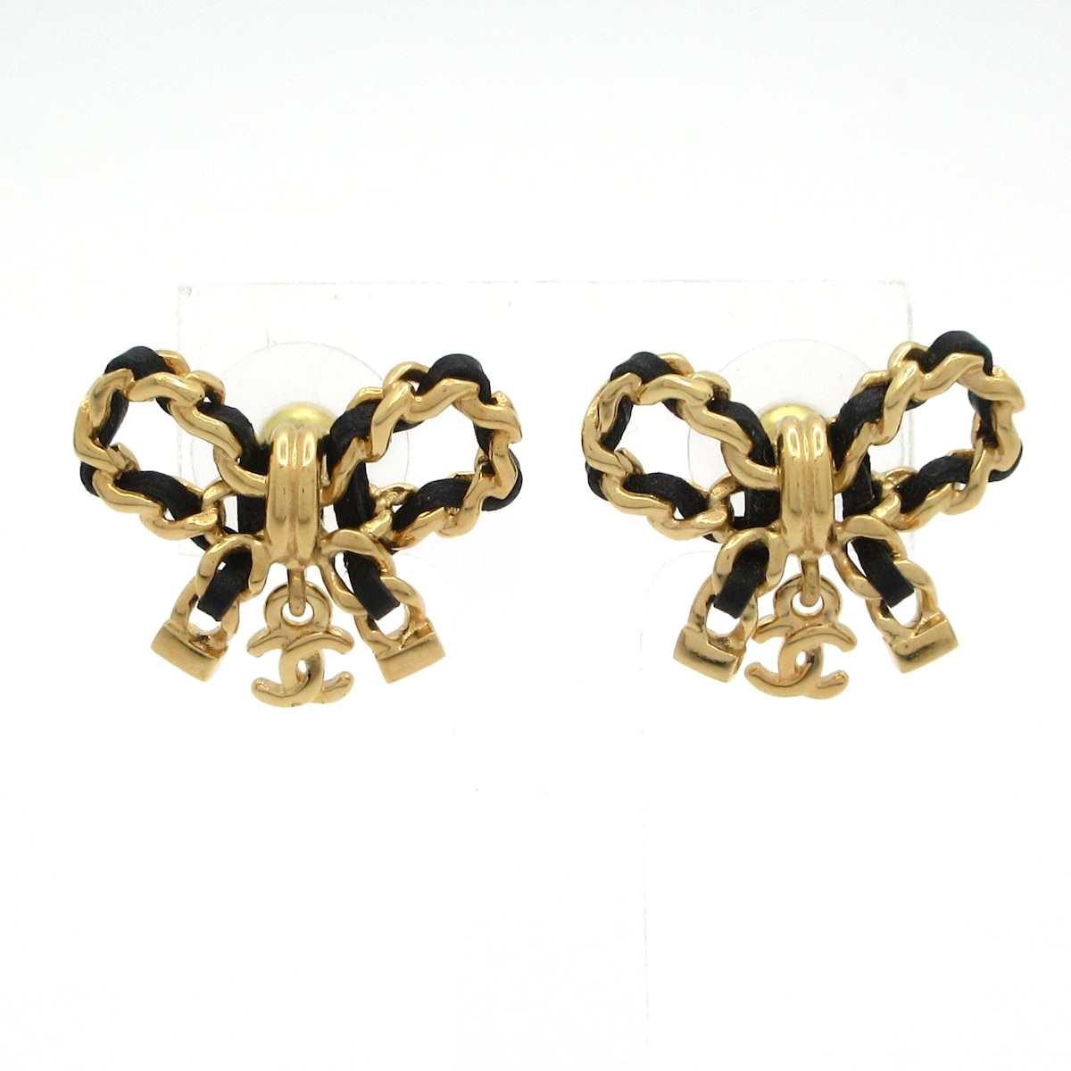 【新着】【中古】CHANEL(シャネル) ピアス リボン/チェーン ゴールド×黒 レザー