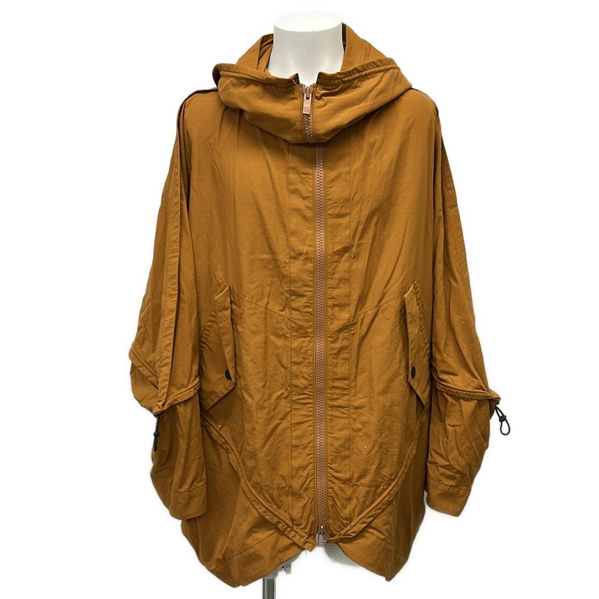 【新着】【中古】HOMME PLISSE ISSEY MIYAKE(オム プリッセ イッセイ ミヤケ) 上衣 長袖/ジップアップ/春/秋 オレンジ色