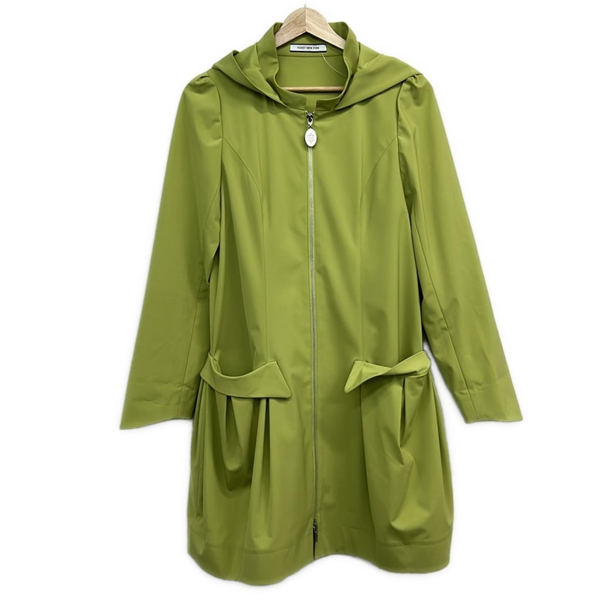 【新着】【中古】FOXEY NEW YORK(フォクシーニューヨーク) コート ジップアップ/春・秋物 ライトグリーン