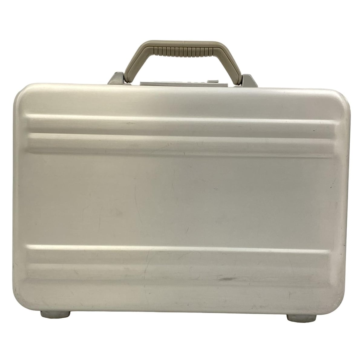 【新着】【中古】ZERO HALLIBURTON(ゼロハリバートン) アタッシュケース 本体ロックナンバー【121】 シルバー