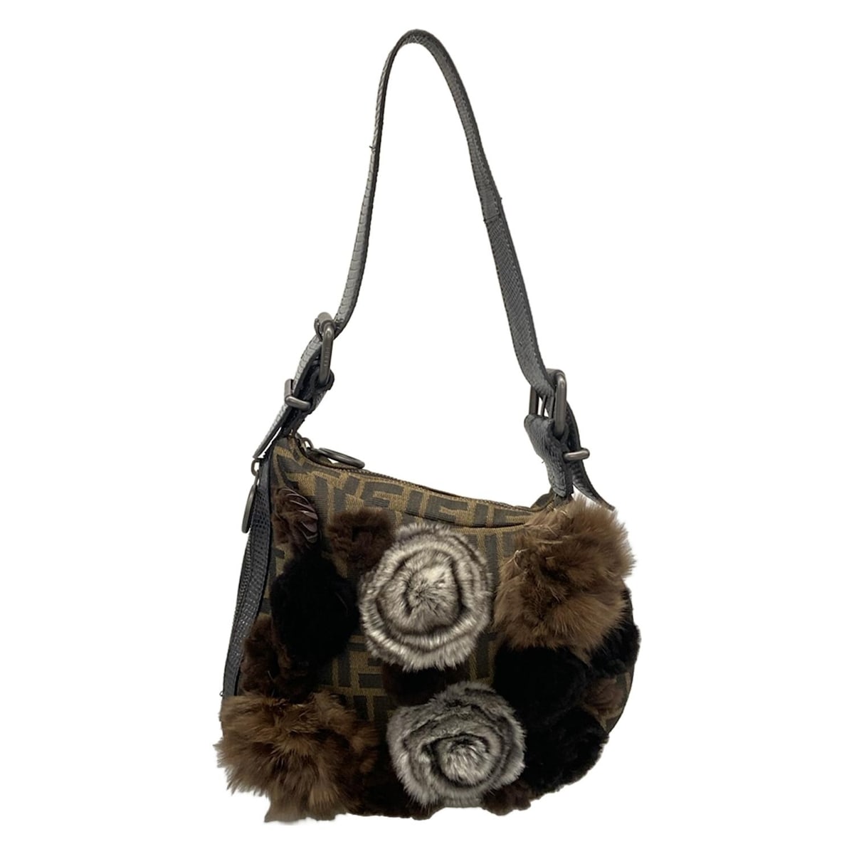 【新着】【中古】FENDI(フェンディ) ズッカ柄 ショルダーバッグ 黒×ブラウン×マルチ ファー