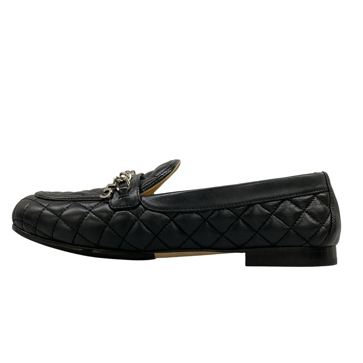 【中古】CHANEL(シャネル) マトラッセ 置き目毛革 しろがね色金具/アウトソール張替済/ココチャーム 黒 子ヒツジひと肌