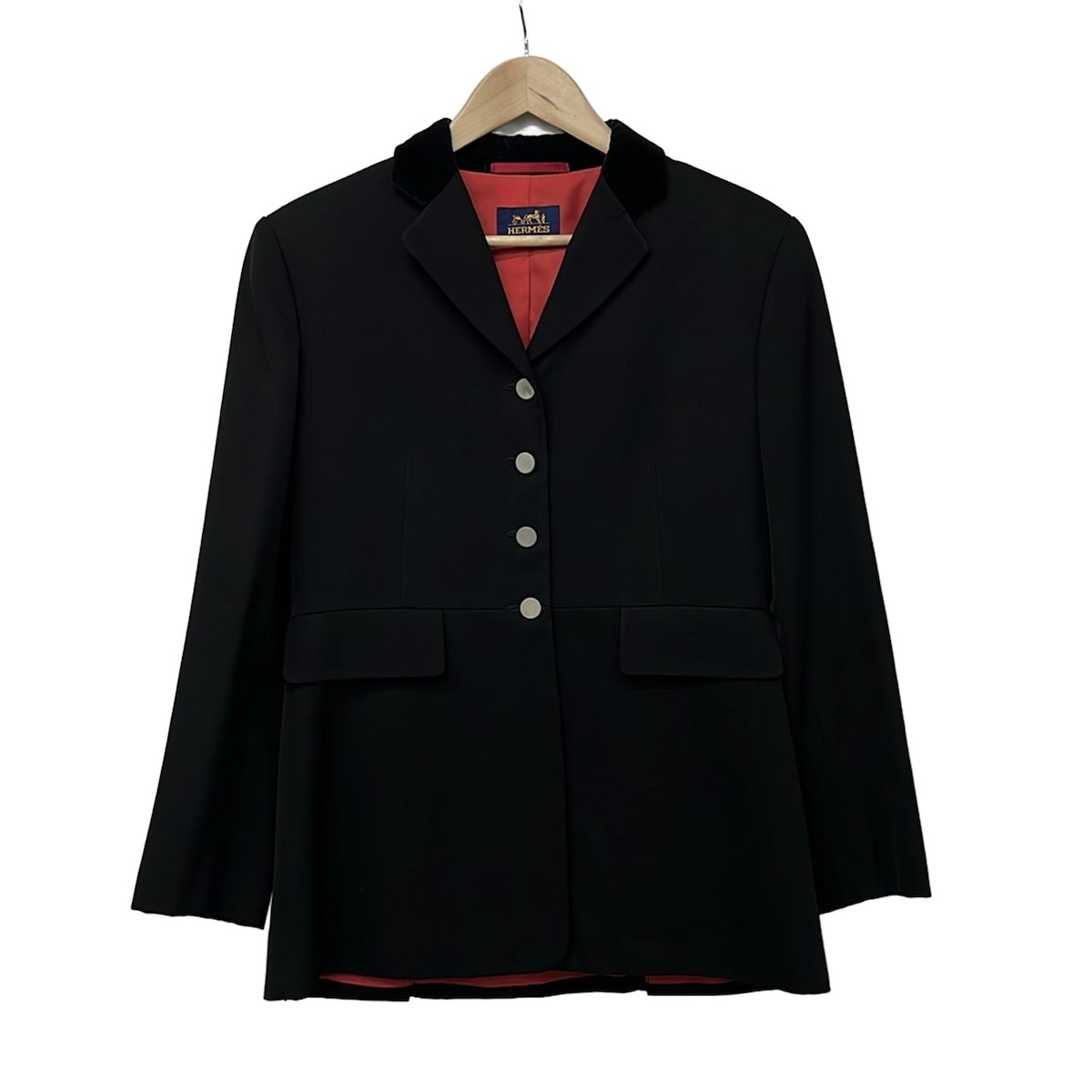 【中古】HERMES(エルメス) ジャケット 長袖/襟ベロア/セリエボタン/肩パッド/秋/冬 黒