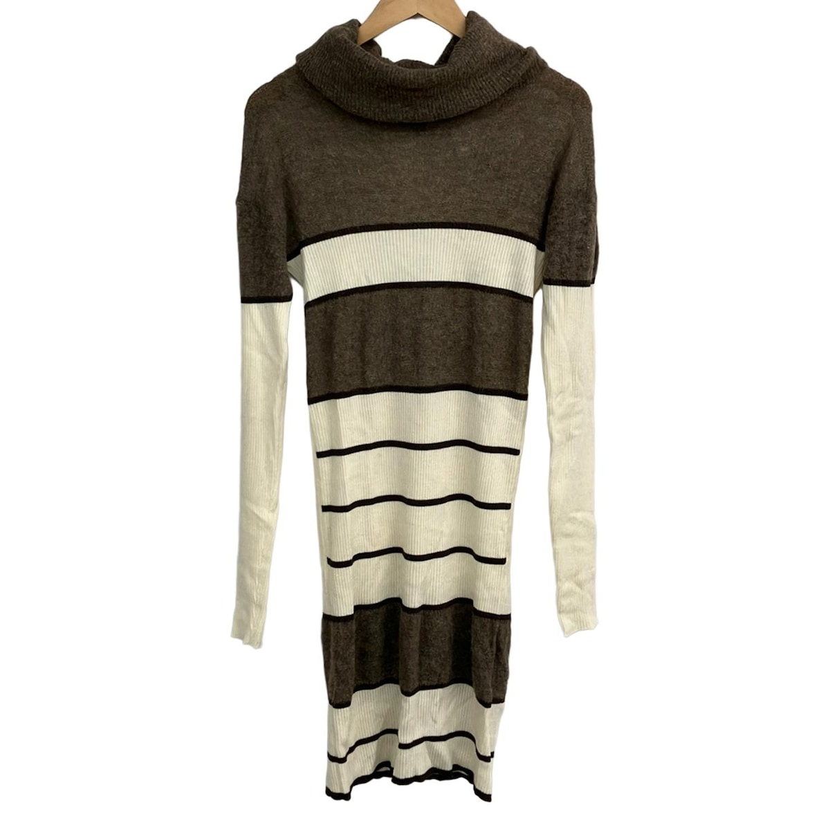 【新着】【中古】VivienneWestwood(ヴィヴィアンウエストウッド) ワンピース タートルネック/ニット アイボリー×ダークブラウン