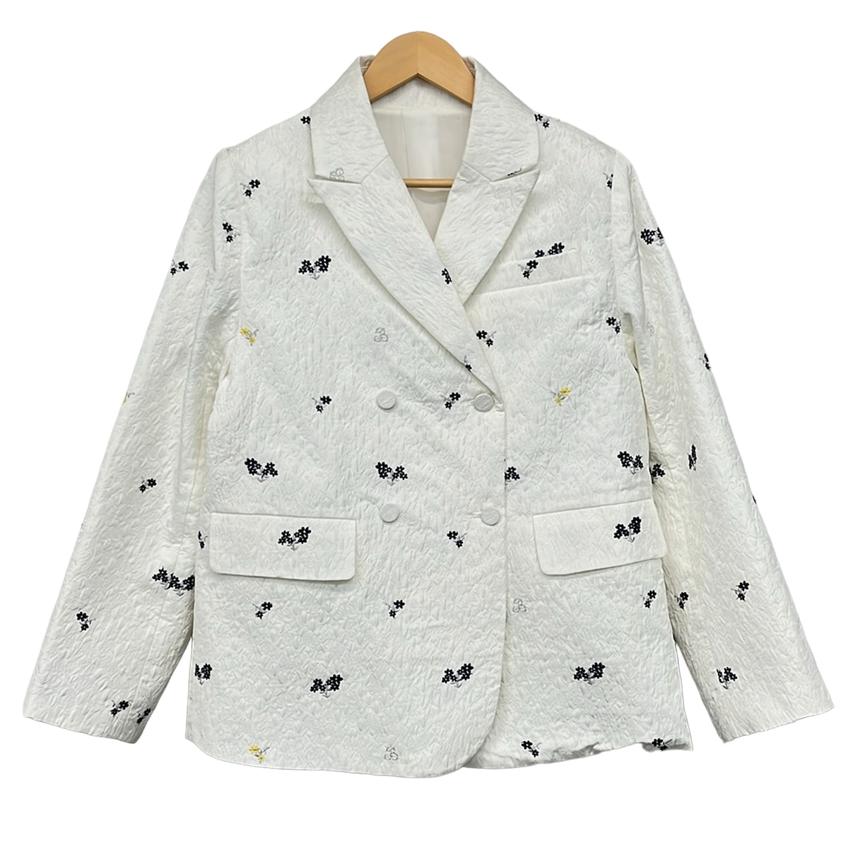 【新着】【中古】Bibiy.(ビビィ) 上衣 長袖/花柄/春/秋 白×黒×マルチ