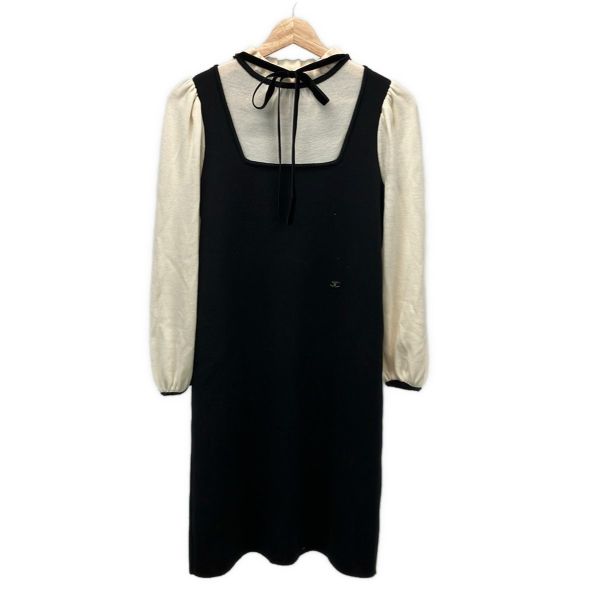 【新着】【中古】Rene(ルネ) ワンピース 長袖/ニット 黒×アイボリー