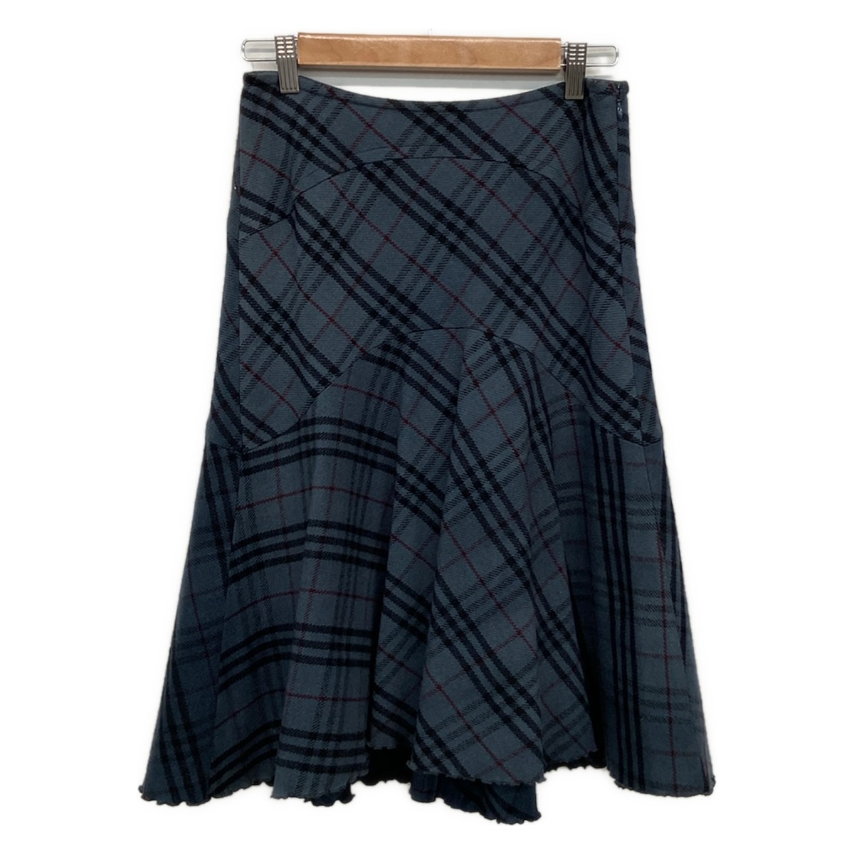 【中古】Burberry Blue Label(バーバリーブルーレーベル) スコート ひざ丈/照合のしるし柄 青み薄墨色×黒×ボルドーワイン