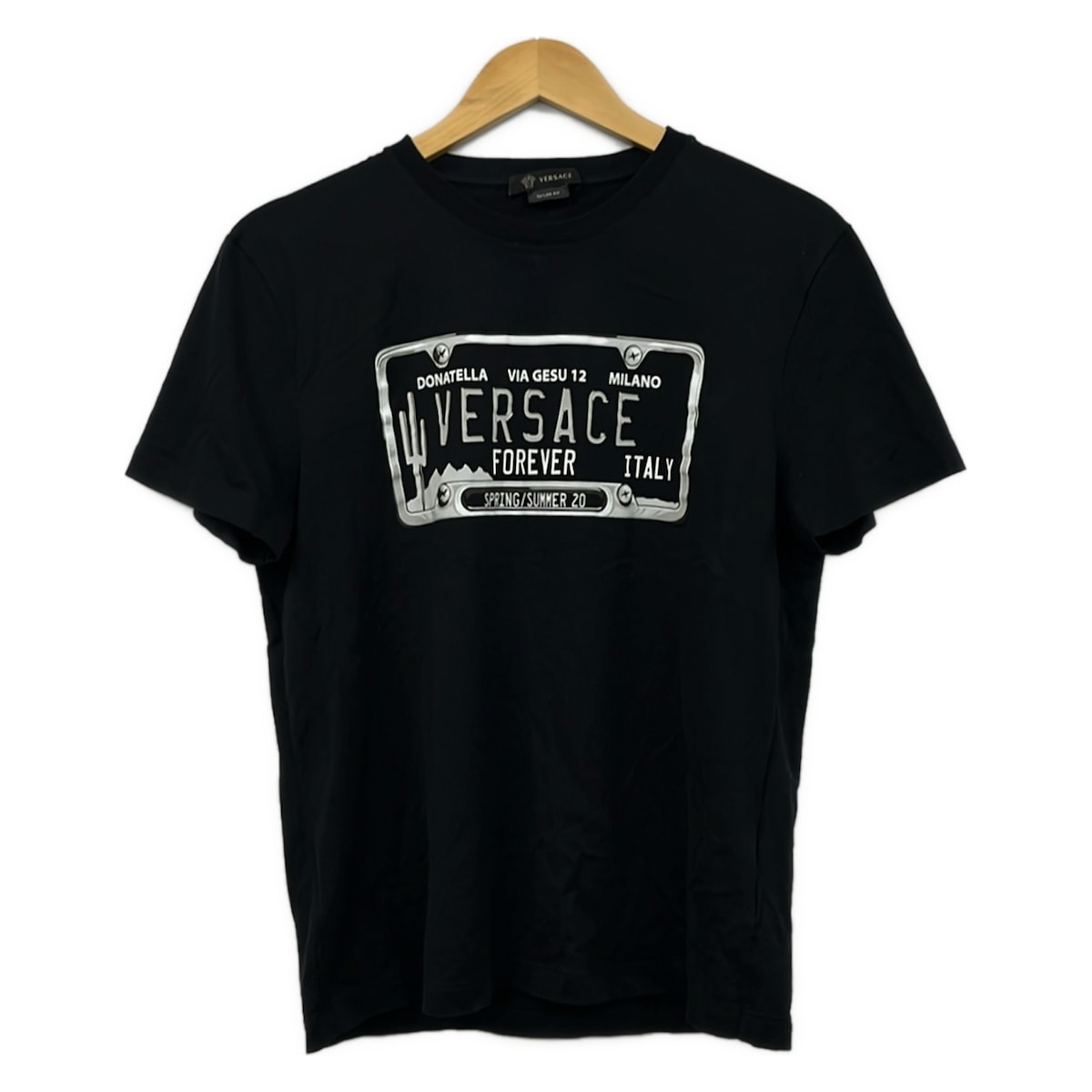 【中古】VERSACE(ヴェルサーチ) 半袖ティーシャツ 労働者の一団のど首 黒×白×点火装置薄墨色