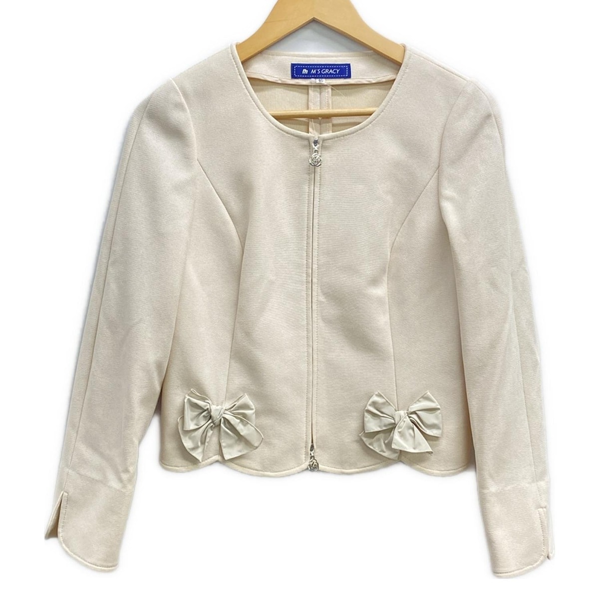 【中古】M'S GRACY(エムズグレイシー) ブルゾン 長袖/ジップアップ/春/秋 ベージュ｜ブランディア　店 7,161円