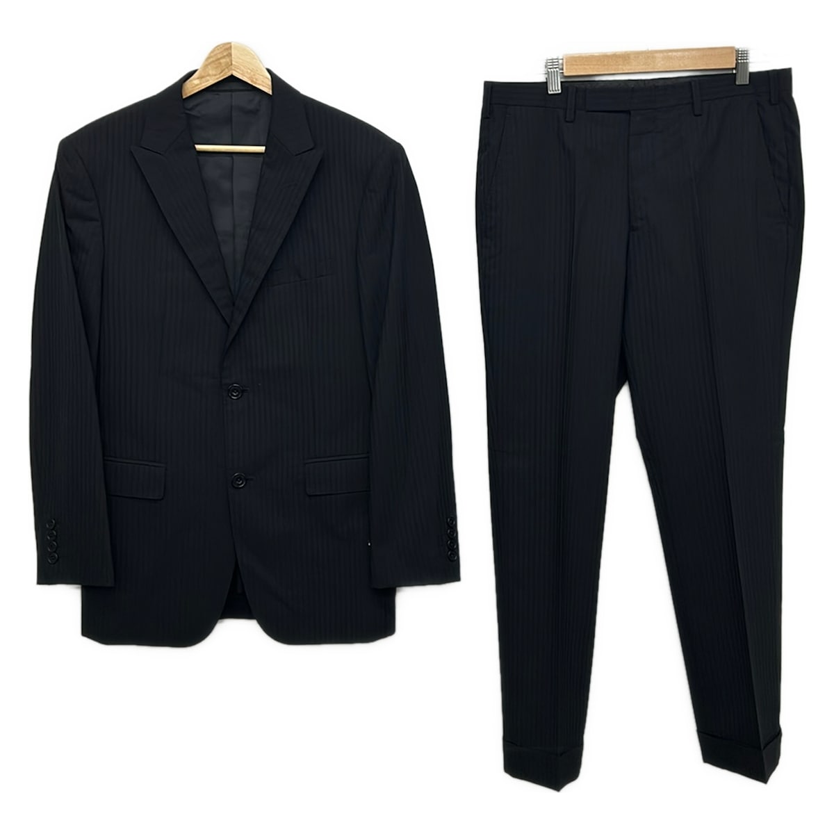 【中古】Burberry Black Label(バーバリーブラックレーベル) シングル背広 縞模様 黒