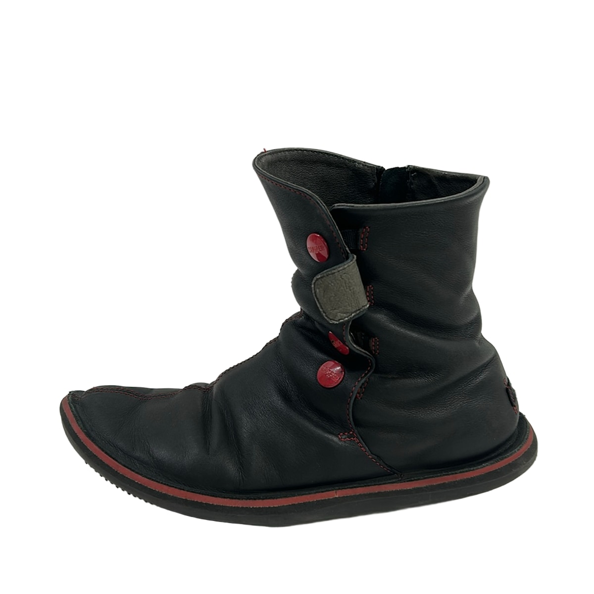 【中古】CAMPER(カンペール) 遊撃手ブーツ インソール取りはらい可 黒×赤いこと なめし革