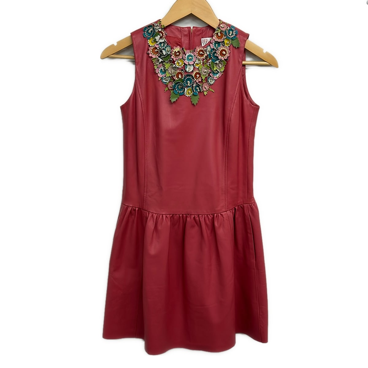 【新着】【中古】RED VALENTINO(レッドバレンチノ) 衣装 ノースリーブ/ひざ丈/なめし革/花柄 サクラ色×点火装置青色×マルチ