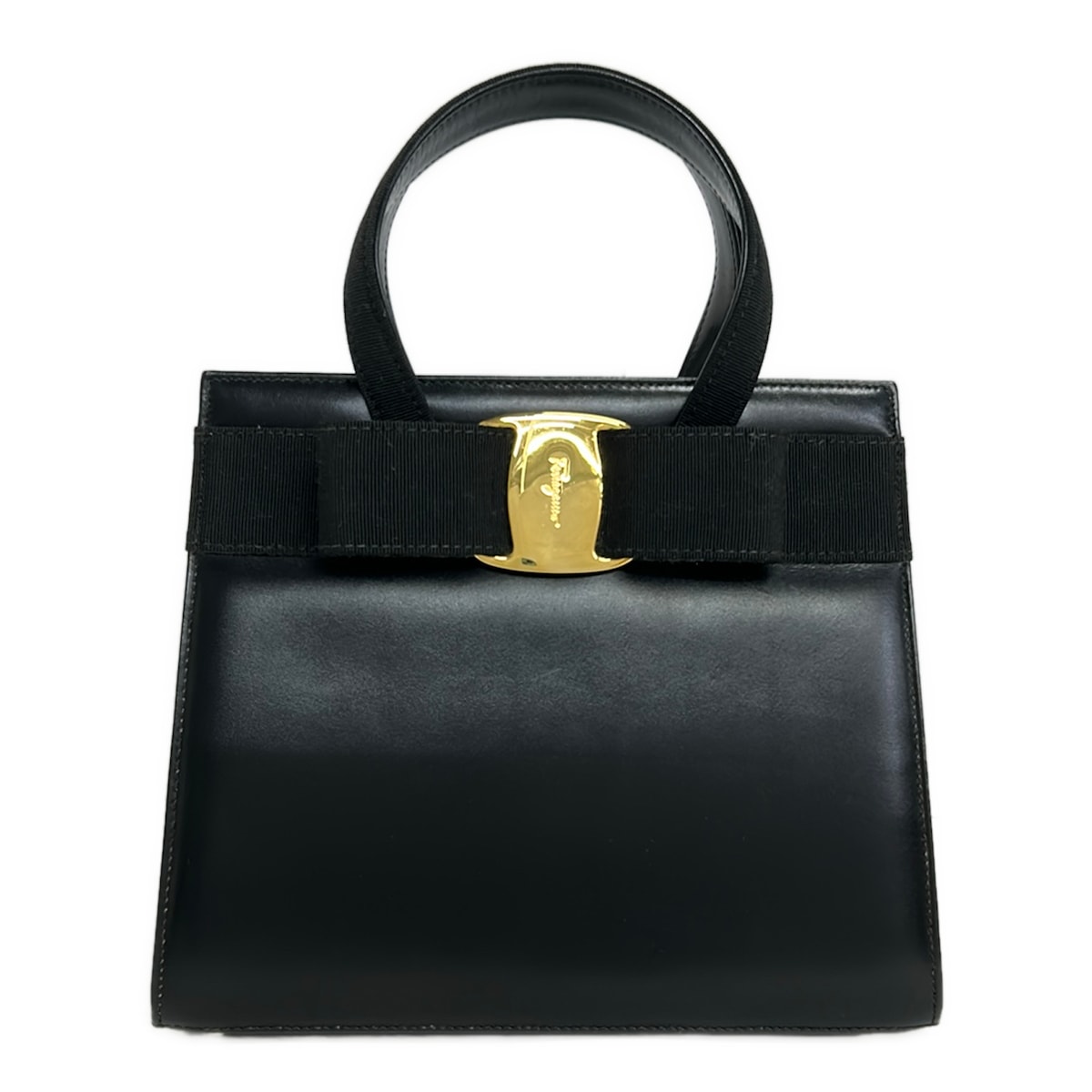 【中古】FERRAGAMO/SalvatoreFerragamo(サルバトーレフェラガモ) ヴァラ ハンドバック 黒 なめし革
