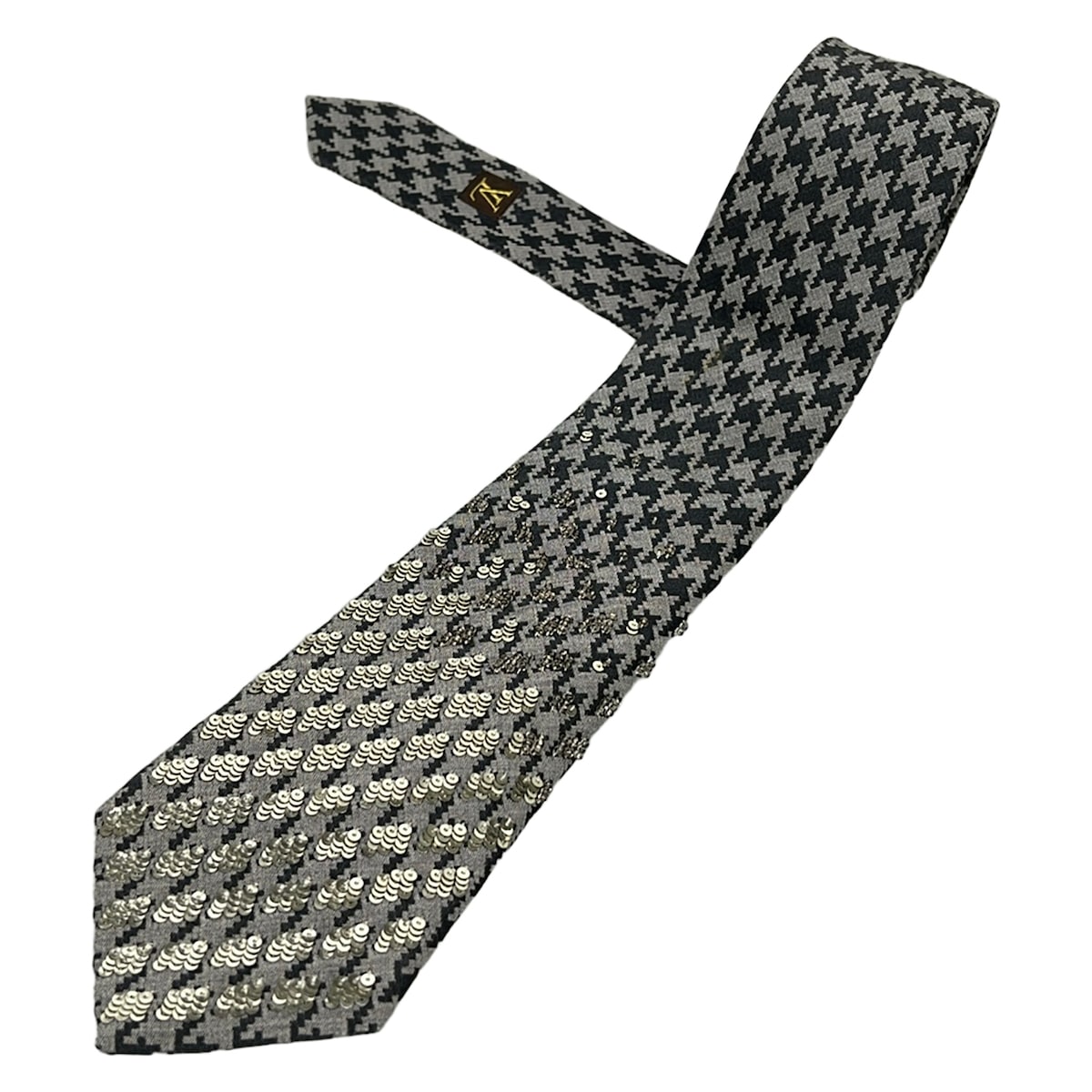 【中古】LOUIS VUITTON(ルイヴィトン) タイ チドリ透かし彫り柄/スパンコール/ビーズ 点火装置薄墨色×黒