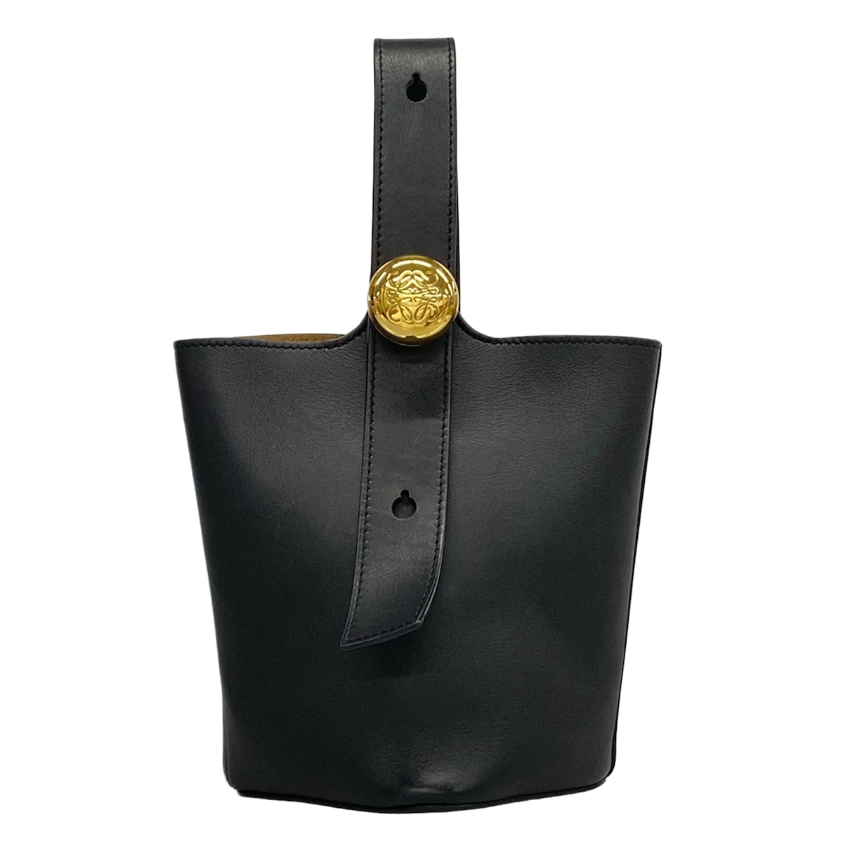 【中古】LOEWE(ロエベ) ぺブル 井戸釣瓶御徒面子 ミニ ハンドバック 黒