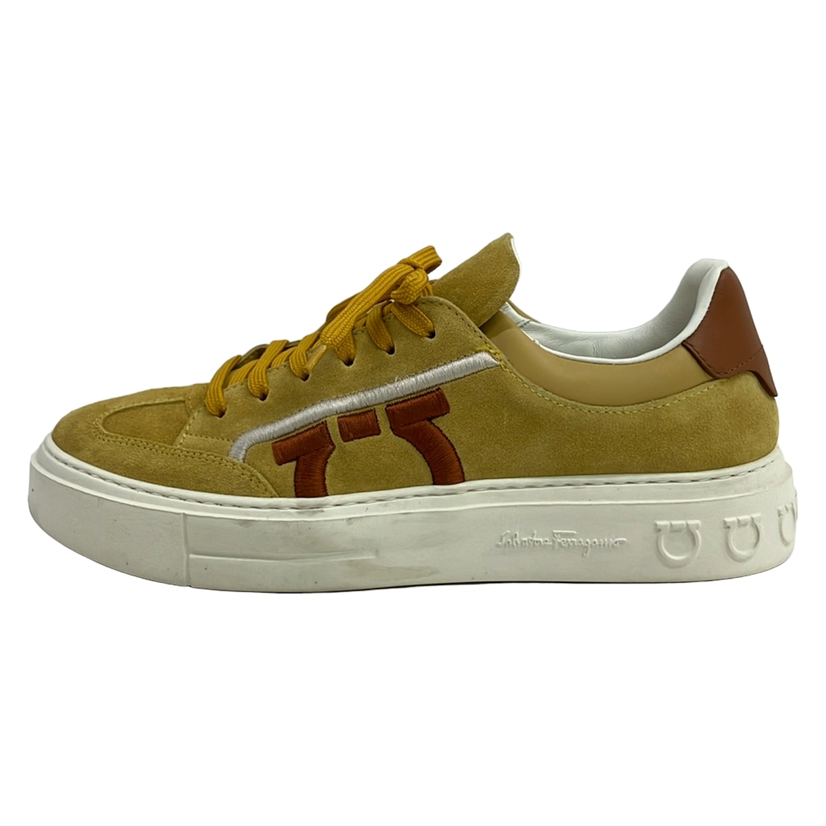 【中古】FERRAGAMO/SalvatoreFerragamo(サルバトーレフェラガモ) スニーカー ガンチーニ/刺しゅう/インソール取りはらい可 暗然たる黄色×ベージュ×暗然たる赤銅色 なめし革