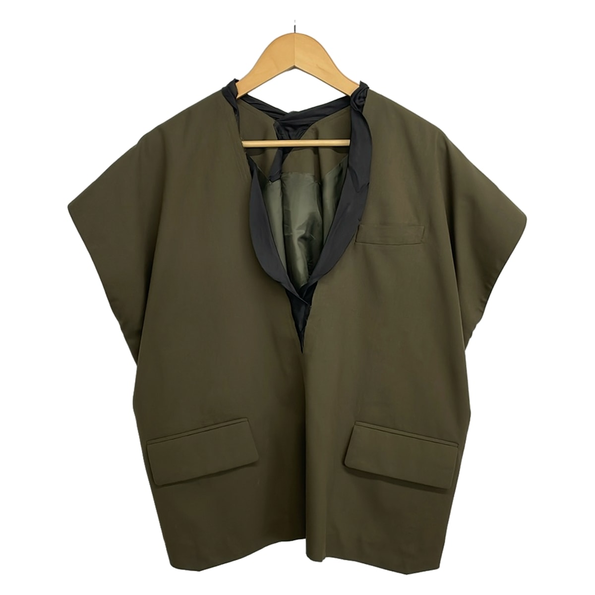 【中古】Sacai(サカイ) より良い カーキ×黒