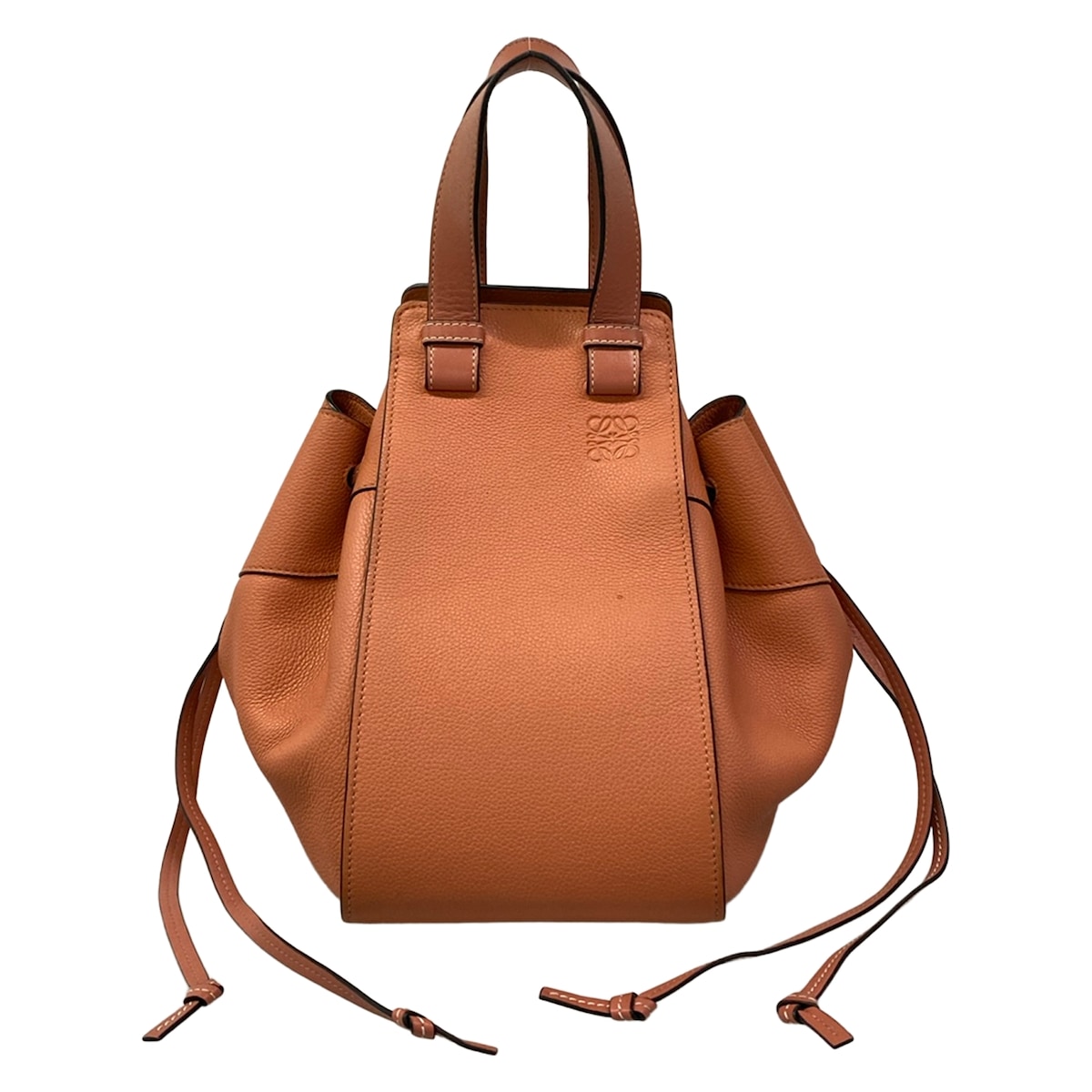 【中古】LOEWE(ロエベ) ハンモックドローストリングバッグミディアム トートバッグ さくら色 なめし革