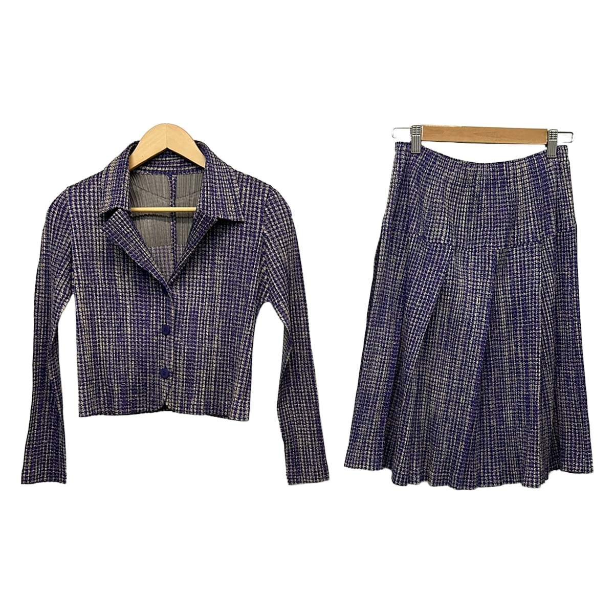 【中古】PLEATS PLEASE(筋目プリーズ) スコート背広 チドリ透かし彫り柄/筋目/酉の方角天然ゴム パープル×薄墨色ベージュ