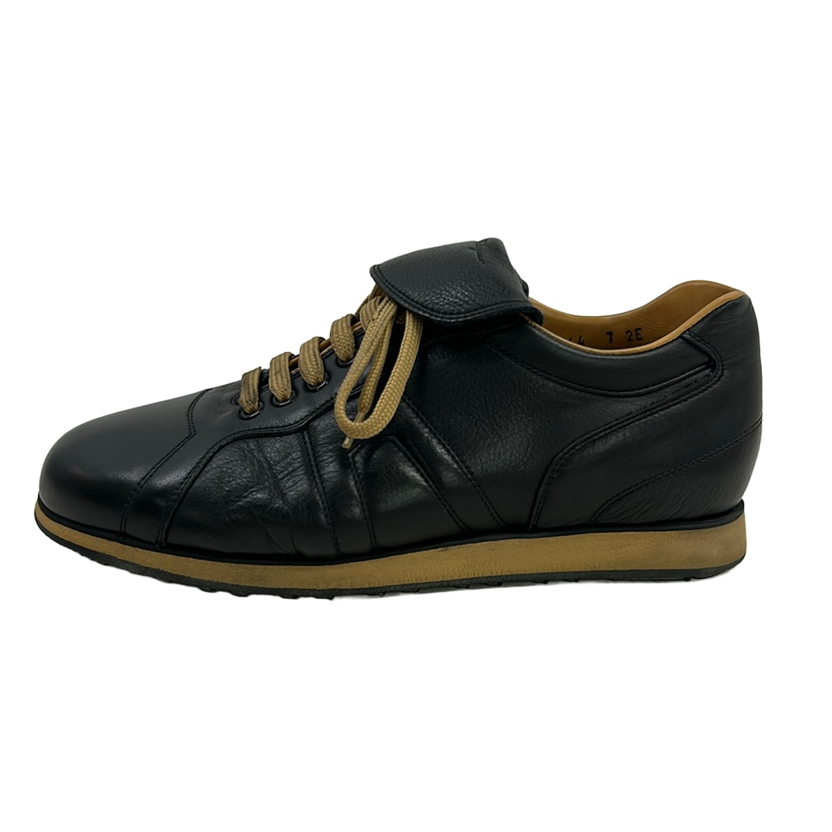 【新着】【中古】FERRAGAMO/SalvatoreFerragamo(サルバトーレフェラガモ) スニーカー インソール取りはらい可 黒×ベージュ なめし革