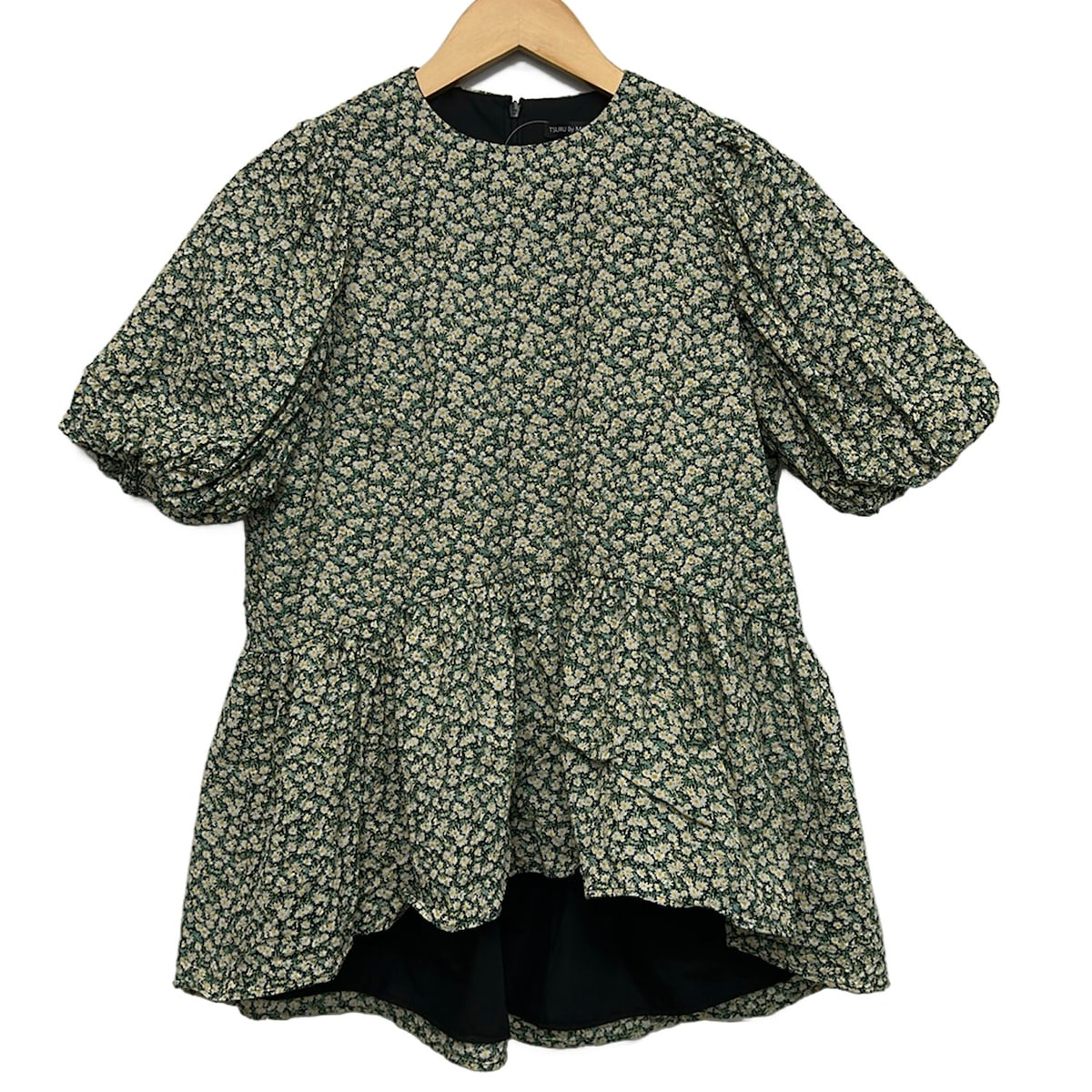 【中古】TSURU BY MARIKO OIKAWA(ツルバイマリコオイカワ) 表着 労働者の一団のど首/半袖/花柄 緑であること×点火装置薄墨色×暗然たる黄色