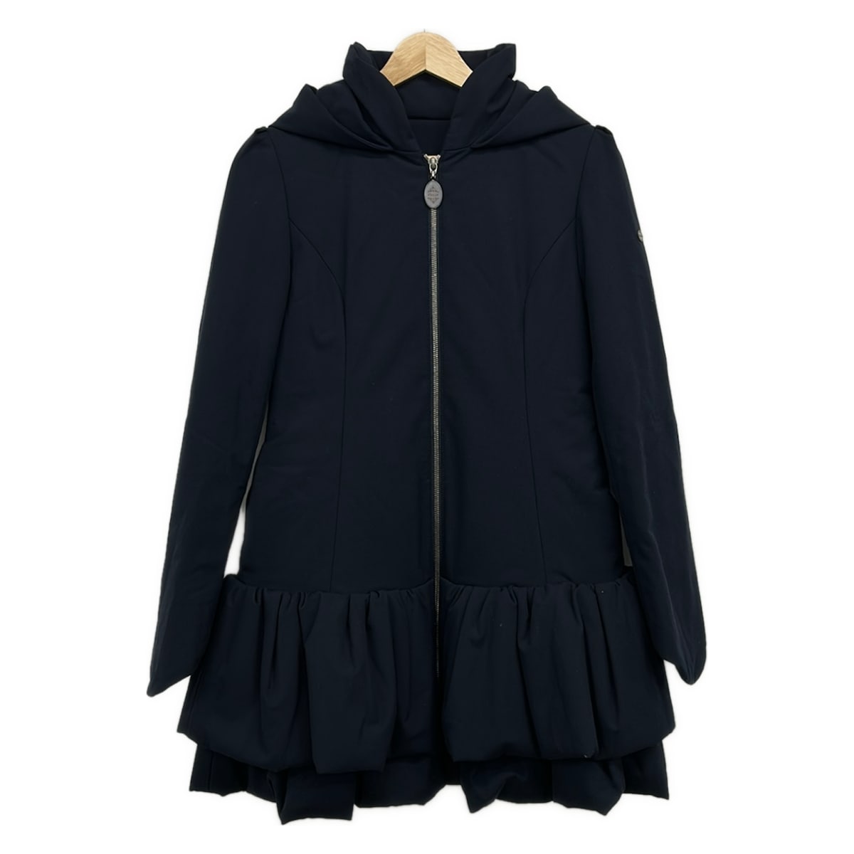 【中古】FOXEY NEW YORK(フォクシーニューヨーク) コート 長袖/中綿/冬 ダークネイビー｜ブランディア　店