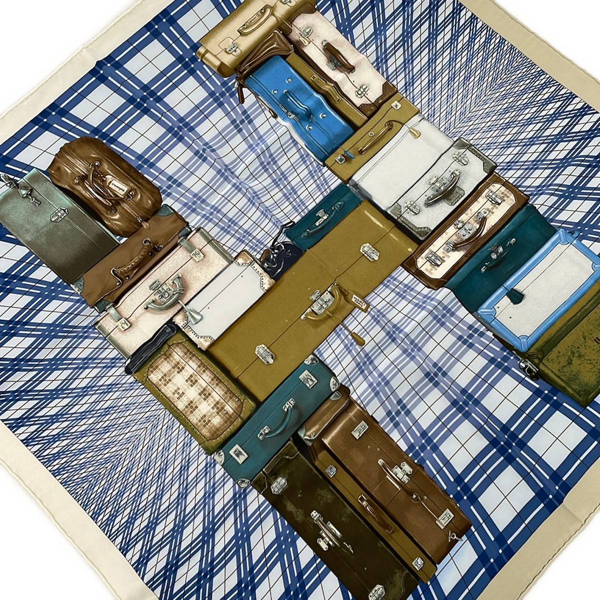 【新着】【中古】HERMES(エルメス) カレ70 えり巻き H EN VOYAGE 青み×象牙色×マルチ