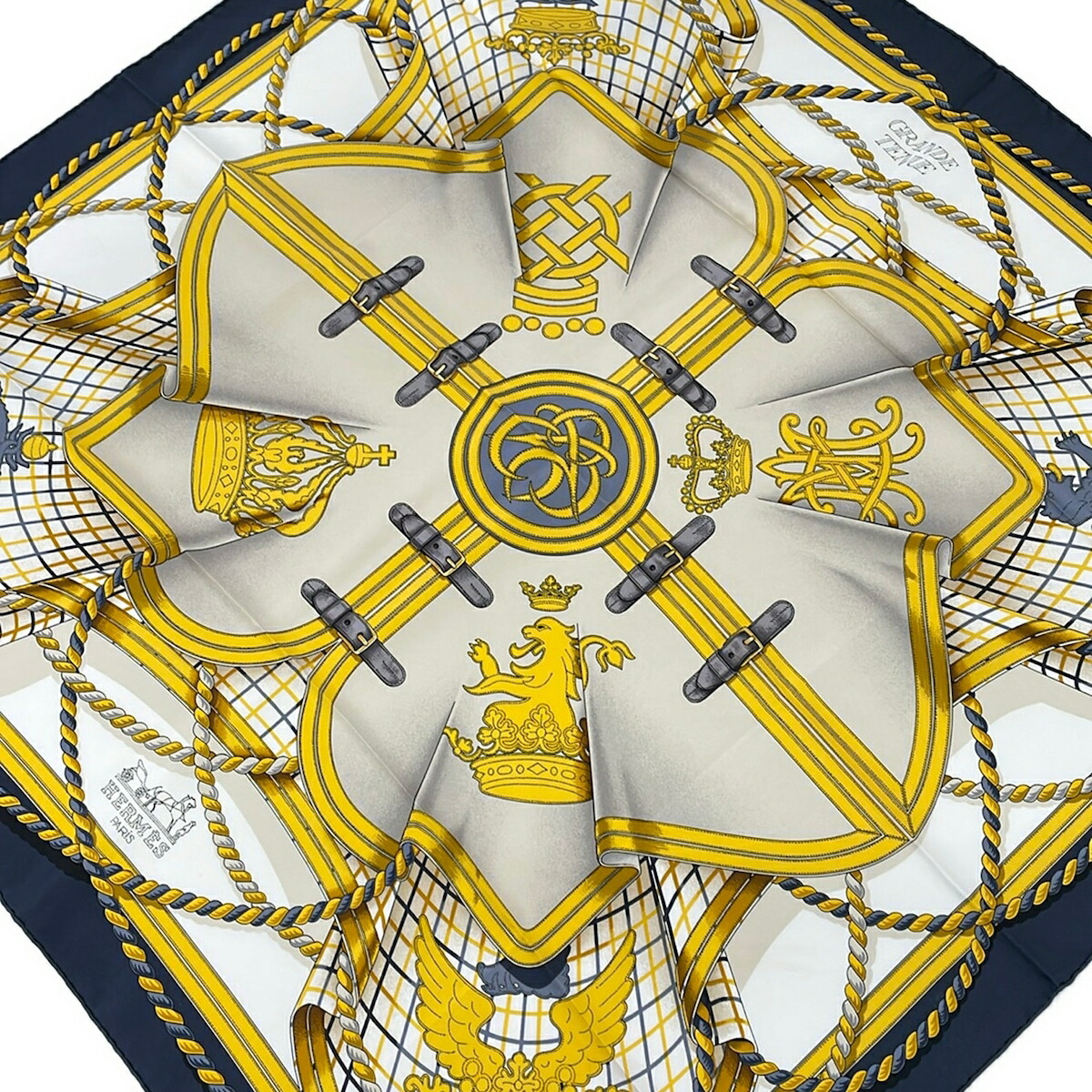 【新着】【中古】HERMES(エルメス) カレ90 えり巻き GRANDE TENUE (馬の礼装) 象牙色×うす暗い薄墨色×マルチ