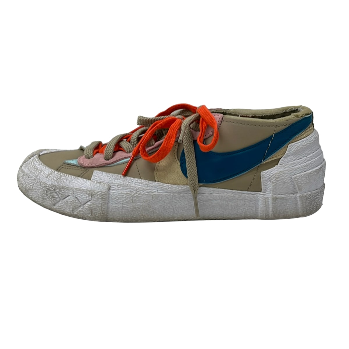 【新着】【中古】NIKE(ナイキ) ブレーザー 置き目 先んじる スニーカー sacai二人三脚 薄墨色ベージュ×青碧緑であること×マルチ なめし革