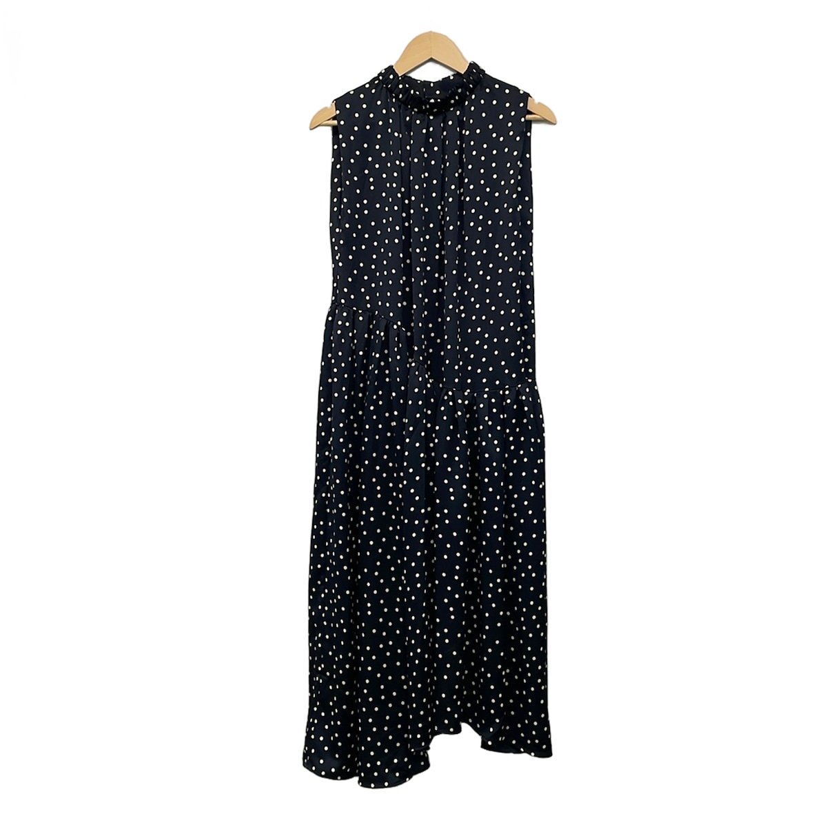【新着】【中古】LANVIN en Bleu(ランバンオンブルー) 衣裳 ノースリーブ/マキシ丈/一点柄 黒×象牙色