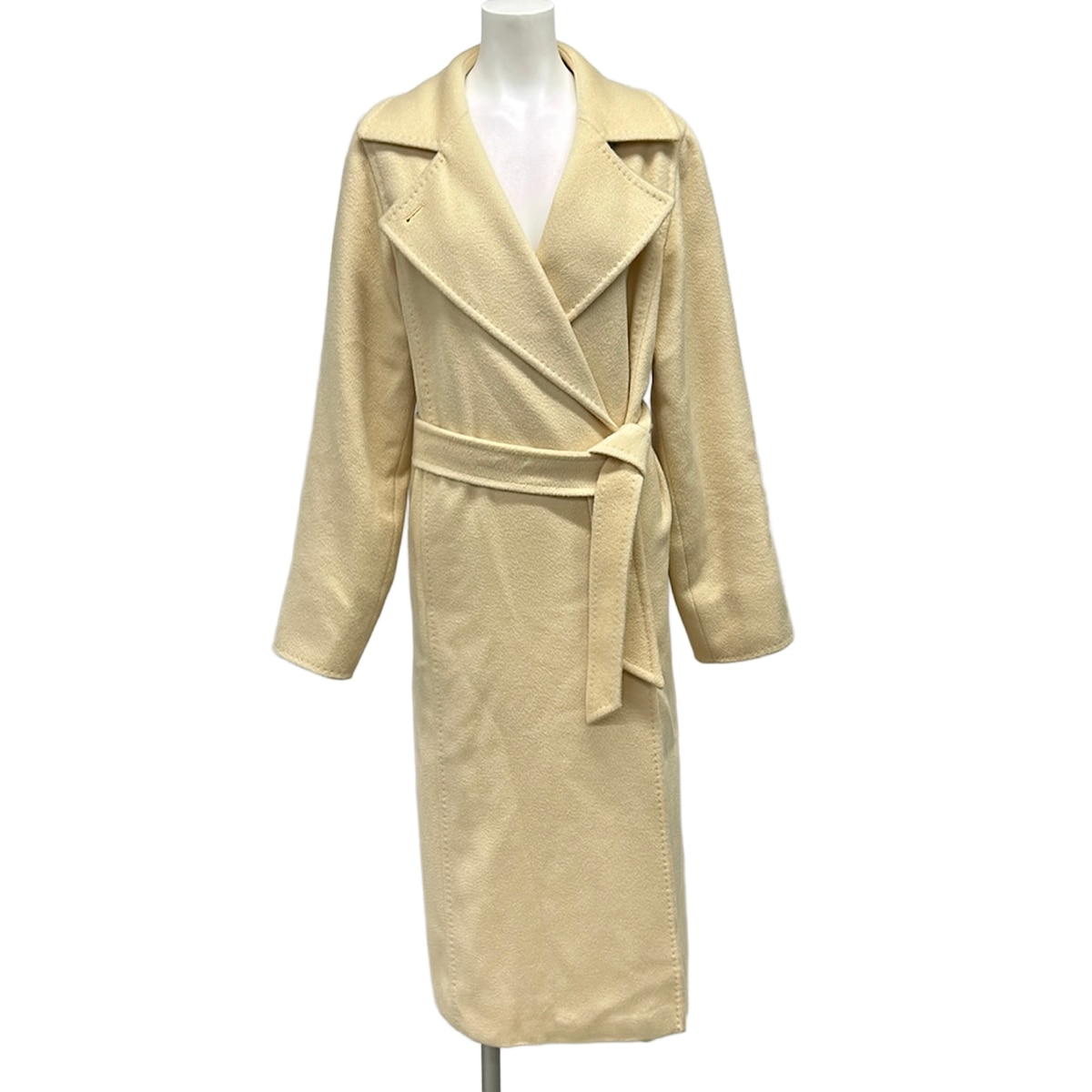 【新着】【中古】Max Mara(マックスマーラ) マニュエラ 厚地の外套 厚地の外套 長袖/秋/冬 象牙色