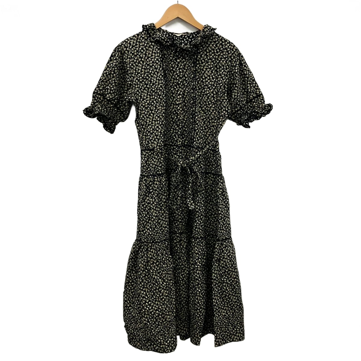 【新着】【中古】PINK HOUSE(ピンクハウス) 衣装 半袖/マキシ丈/花柄/フラウンス 黒×象牙色×カーキ