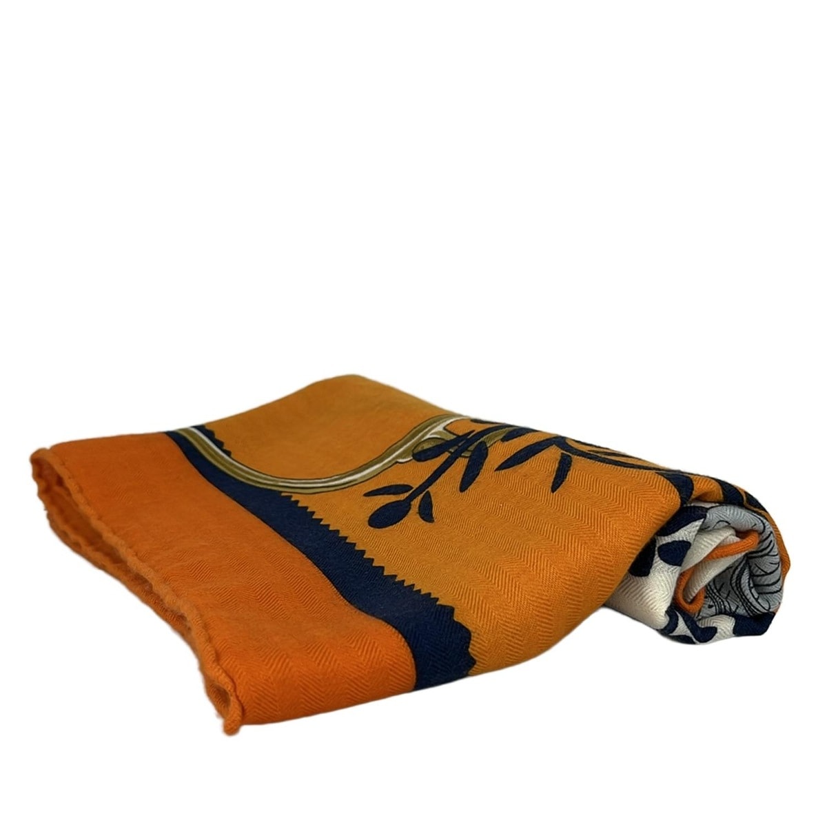 【新着】【中古】HERMES(エルメス) トライアングル ジェアン ストール(ショール) ETRIERS/2022AW オレンジ&times;マルチ カシミヤ、シルク｜ブランディア　店
