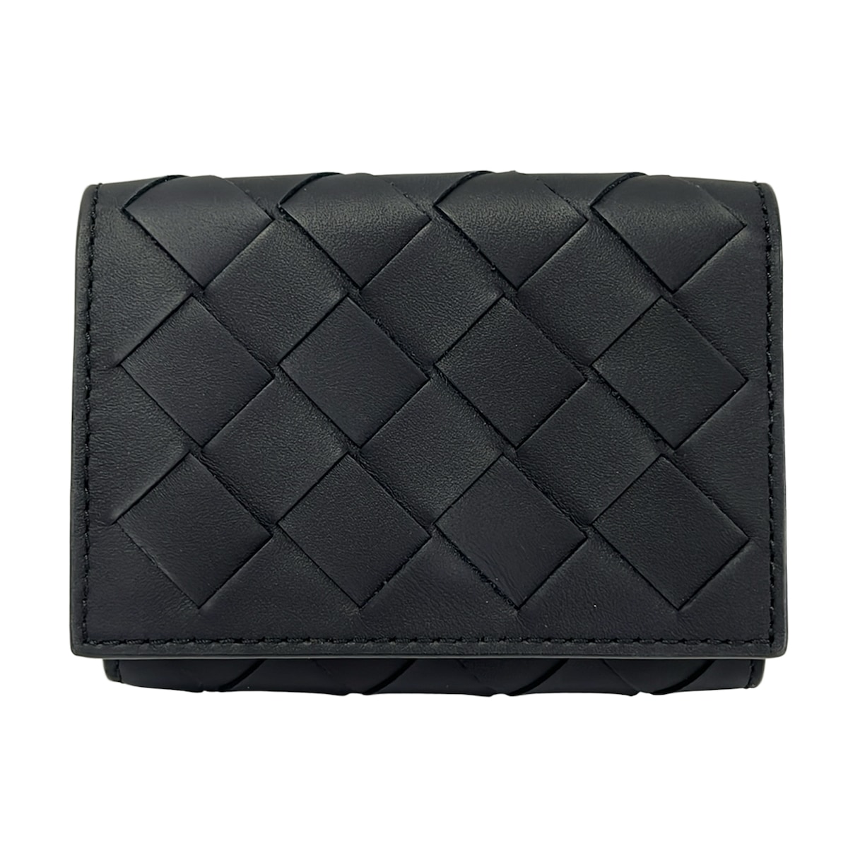 【新着】【中古】BOTTEGA VENETA(ボッテガヴェネタ) マキシイントレチャート 3つ折り財布 ダークネイビー レザー｜ブランディア　店