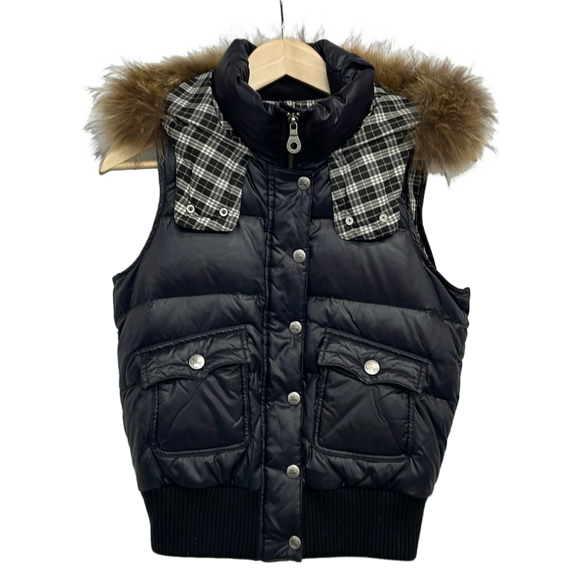 【新着】【中古】Burberry Blue Label(バーバリーブルーレーベル) ダウンベスト ジップアップ/冬 ダークネイビー×黒|ブランディア 店