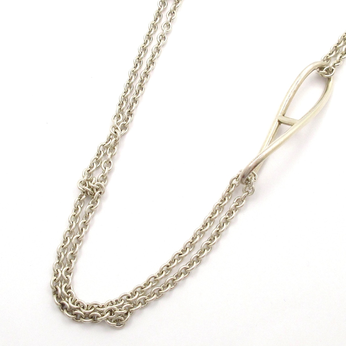 【新着】【中古】HERMES(エルメス) シェーヌダンクル ツイスト ネックレス ロングネックレス シルバー｜ブランディア　店