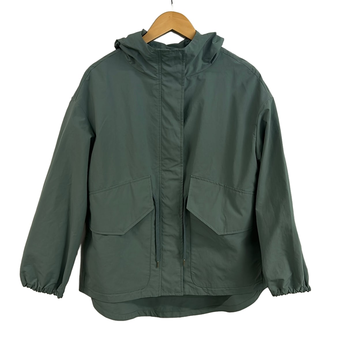 【新着】【中古】HERNO(ヘルノ) ブルゾン 長袖/フード付き/ジップアップ/マウンテンパーカー/春/秋 ライトグリーン｜ブランディア　店