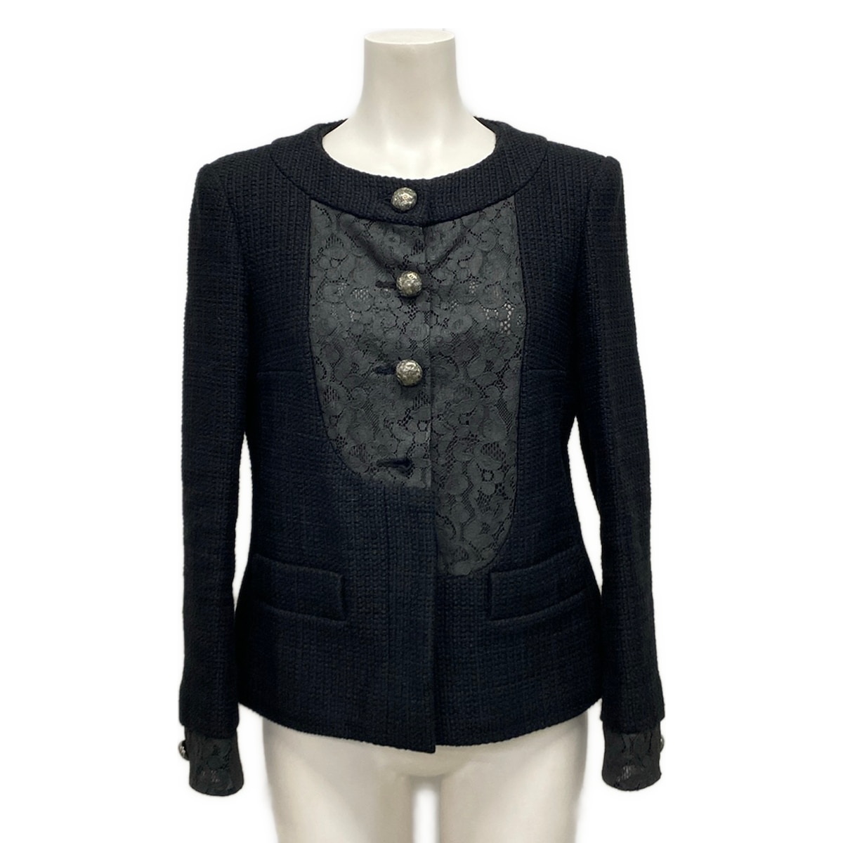 【新着】【中古】CHANEL(シャネル) ジャケット 長袖/2015年/ツイード/レース/ラメボタン/ノーカラー/春/秋 黒 コットン｜ブランディア　店