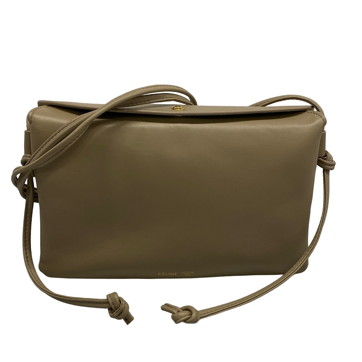 【新着】【中古】CELINE(セリーヌ) トリオ フラップ ショルダーバッグ サファリ(ベージュ) ラムスキン|ブランディア 店