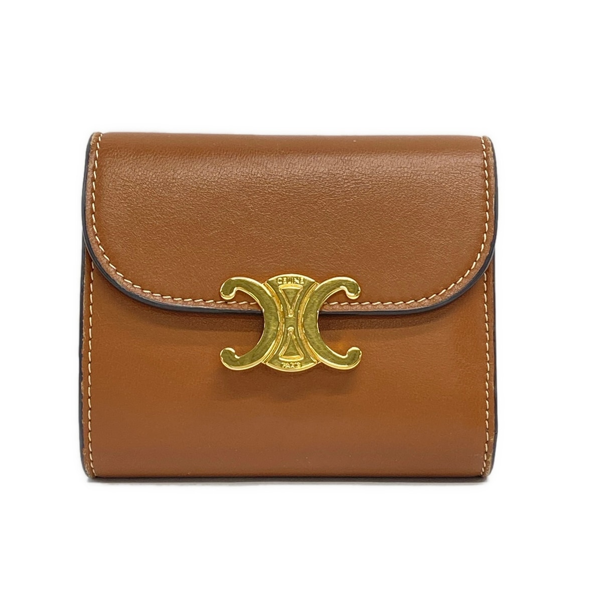 【新着】【中古】CELINE(セリーヌ) スモールフラップウォレット トリオンフ 3つ折り財布 タン(ブラウン) ラムスキン|ブランディア 店