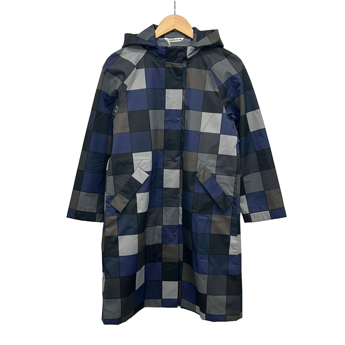 【新着】【中古】mina perhonen (mina)(ミナペルホネン) コート 長袖/防水/ジップアップ/春/秋 ネイビー&times;ダークグレー&times;マルチ｜ブランディア　店